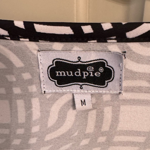 Mud Pie women’s dress size medium gold tone buttons on sleeves black and white - Picture 2 of 6